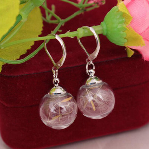 ต่างหูทรงกลมทองแดงวินเทจประดับมอสเขียวแท้รูปดอกแดนดิไลออนแก้ว - Product Image 4