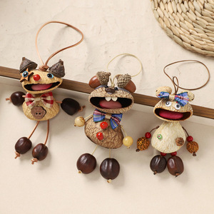 Pendentif de sac en coquille de noix naturelle, fait main, créatif, style carillon éolien, ornement à suspendre pour voiture, bohème vintage, féminin, porte-clés pour sac à dos - Product Image 1