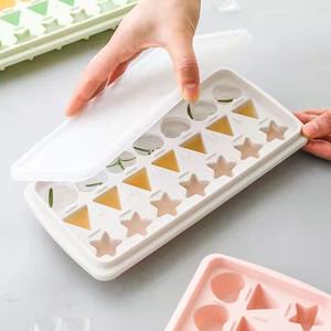 Plateau à glaçons en silicone PP à 21 cavités Moule en forme de fruit flexible et réutilisable pour congélateur pour usage domestique Moule à glace en <span class=keywords><strong>plastique</strong></span> - Product Image 5