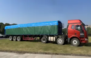 Penutup truk 200gsm bergaris PE terpal plastik tahan air Anti-UV lembar tahan lama