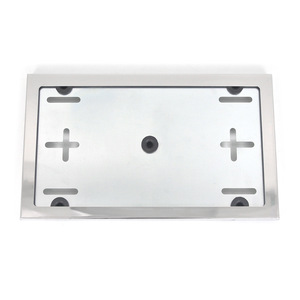 Marco para Matrícula Ruso de Acero Inoxidable con Acabado Espejo, Estilo Europeo Corto - Product Image 4
