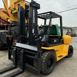 Low Fuel Consumption <b>Used</b> Komatsu FD70 Diesel Forklift 7 Ton with Single/Two/Three Stage Mast Durable and Practical - Product Image 1