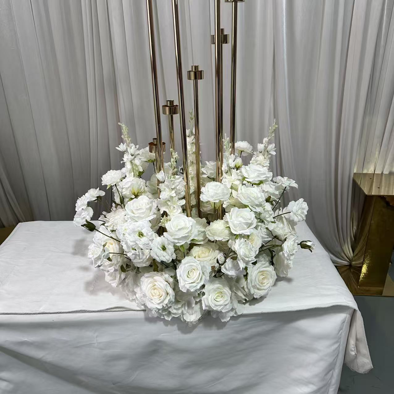 สีขาว 60ซม