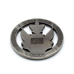 <span class=keywords><strong>Location</strong></span> magnétique, médaille personnalisé en laiton, excellente qualité avec ruban, prix d'usine - Product Image 1