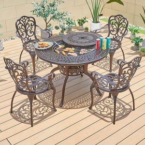 Nouvel ensemble <span class=keywords><strong>de</strong></span> mobilier <span class=keywords><strong>de</strong></span> <span class=keywords><strong>jardin</strong></span> pour restaurant, 5 pièces, en aluminium coulé, <span class=keywords><strong>table</strong></span> ronde et <span class=keywords><strong>4</strong></span> <span class=keywords><strong>chaises</strong></span>, pour extérieur, villa, <span class=keywords><strong>jardin</strong></span>, barbecue - Product Image 1