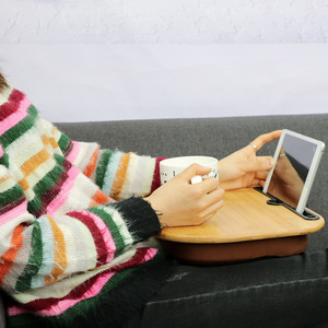 <span class=keywords><strong>Support</strong></span> <span class=keywords><strong>portable</strong></span> pour <span class=keywords><strong>ordinateur</strong></span> <span class=keywords><strong>portable</strong></span> Samexi Bamboo Lap Table Pillow Style, pour utilisation au <span class=keywords><strong>lit</strong></span> ou sur un bureau. - Product Image 3