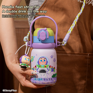 <span class=keywords><strong>Borraccia</strong></span> Termica Disney Toy Story 550ml in Acciaio Inossidabile <span class=keywords><strong>con</strong></span> Coperchio, Manico e <span class=keywords><strong>Cannuccia</strong></span>, Ideale per Regali e Tazza per <span class=keywords><strong>Bambini</strong></span> - Product Image 4