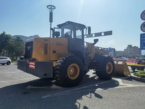 Chargeuse frontale Lonking CDM853NG de 5 tonnes pour entrepôts de céréales, chantiers de sable et carrières moyennes - Product Image 3