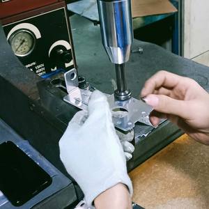 Tùy chỉnh chính xác thép không gỉ cắt laser uốn và sơn tĩnh điện sản phẩm kim loại tấm chế tạo kim loại - Product Image 1