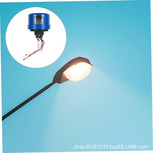 Support de fixation pour lampe JL-202A avec capteur photocellule à verrouillage rotatif 3,1 po x 2,9 po pour contrôle d'éclairage public avec temporisation - Product Image 4