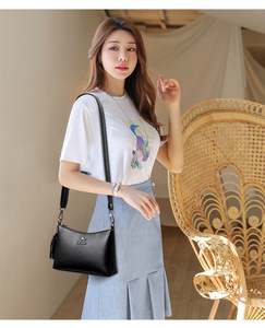 Bolso de Hombro Pequeño de Piel Sintética PU de Último Diseño, Moderno y a la Moda, para Mujer - Product Image 2