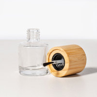 Personnalisé Unique 5ML 8ML 10ML 12ML 15ML Bouteilles en verre de vernis à ongles en bois de bambou vides personnalisées avec couvercle en bambou