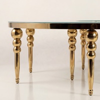 Table de salle à manger de luxe en acier inoxydable, design serpentin demi-circulaire pour hôtel, événements et mariages