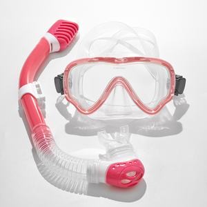 Masque de plongée anti-buée haute définition et bracelets en silicone Tout en silicone pour la plongée, la natation et le surf des enfants - Product Image 6