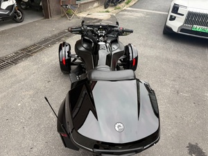 Motocyclette d'occasion, cruiser, marque canadienne Can-Am <span class=keywords><strong>Spyder</strong></span> F3L, noire, modèle 2023, 8700 km, CA - Product Image 5