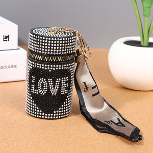 Nouvelle Pochette à Rouge à Lèvres Cylindrique Mini en PU avec Strass, Trousse à Monnaie Portable Simple et Tendance pour Femme avec Fermeture Éclair et Porte-clés - Product Image 2