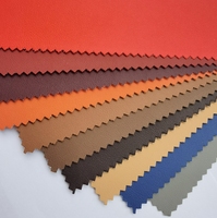 Matériau rexine de haute qualité 54 ou 55 largeur sellerie en PVC gaufré simili cuir artificiel pour housse de siège de voiture