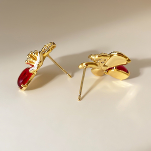 Pendientes Coreanos Chapados en Oro de 18K, Pendientes Florales Vintage con Gemas Rojas y Esmalte Blanco para Mujer - Product Image 6