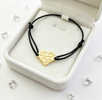 Bracelet Cœur Géométrique en Acier Inoxydable Plaqué Or, Étanche et Inaltérable, Bijou Minimaliste, Cadeau pour Femme