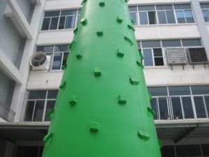 Muro de Escalada Inflable Verde para Niños y Adultos, para Uso en Parques de Aventura y Deportes al Aire Libre, Material de PVC, Capacidad Máxima >500 kg - Product Image 6