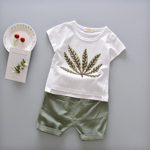 Conjunto de Ropa de Bebé Recién Nacido de Manga Corta de Algodón Orgánico para Regalo - Product Image 2