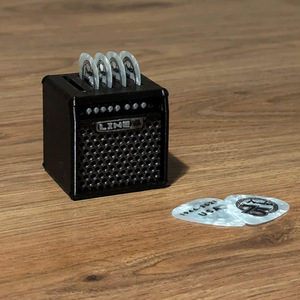 Hot Mini Guitar Amp Pick Holder 3D Imprimé Basse <span class=keywords><strong>Amplificateur</strong></span> Pick Boîte De Rangement - Product Image 4