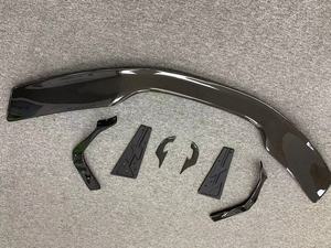 Spoiler Posteriore in Fibra di Carbonio Stile N per McLaren 540 570S, Finitura Nera Lucida, Adattabilità 100% Garantita - Product Image 5