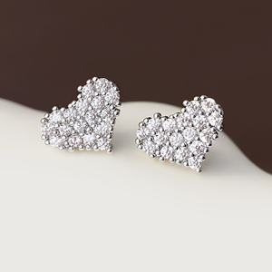 ของขวัญวาเลนไทน์แฟชั่น ต่างหูรูปหัวใจสำหรับผู้หญิง ชุดเต็มประดับเพชรซิร์คอน ชุบทอง ต่างหูแบบติดหูรูปหัวใจสุดอินเทรนด์ - Product Image 4