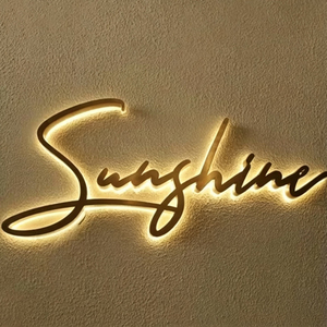 Signalétique LED rétroéclairée en métal sur mesure avec température de couleur réglable et effet de lumière de fond, idéale pour les bureaux. - Product Image 2