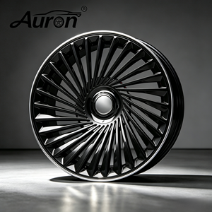 Jante en alliage multi-rayons Auron 17 pouces noir brillant avec face usinée monobloc pour la mise à niveau des voitures particulières - Product Image 1