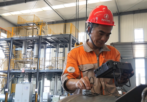 Planta <span class=keywords><strong>de</strong></span> destilación <span class=keywords><strong>al</strong></span> vacío a pequeña escala para recuperación <span class=keywords><strong>de</strong></span> aceite base <span class=keywords><strong>Proceso</strong></span> <span class=keywords><strong>de</strong></span> baja temperatura sin catalizador - Product Image 5