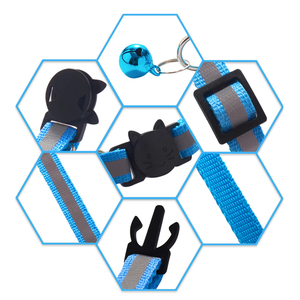 Collier pour chien et chat en polyester/nylon réglable avec lumières réfléchissantes, plusieurs couleurs, cloche et décoration en ruban - Product Image 3