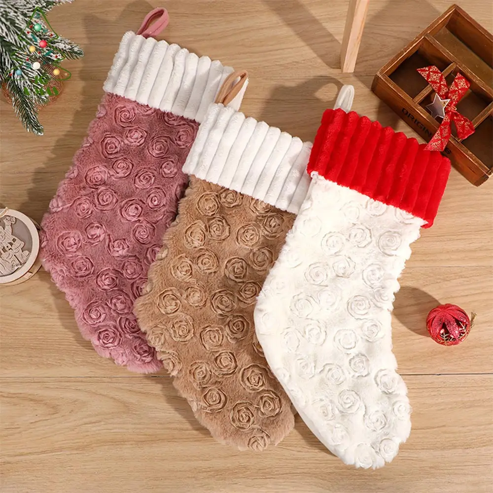 Кг Рождественское украшение в наличии Рождественский новый дизайн 18 дюймов мягкий бархатный Рождественский носок рождественские чулки с цветами