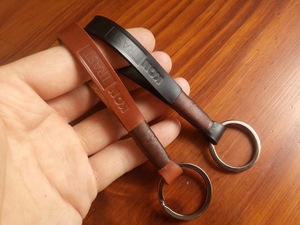 Handgefertigter Retro Echtleder Autoschlüsselanhänger Maßgefertigter Kuhleder-Seil-Schlüsselring für Männer und Frauen Auto-Schlüsselhalter Schlüsselanhänger - Product Image 3