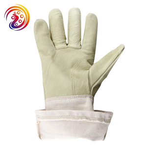 Échantillon gratuit <span class=keywords><strong>de</strong></span> <span class=keywords><strong>gants</strong></span> <span class=keywords><strong>de</strong></span> <span class=keywords><strong>protection</strong></span> des mains à manches longues en cuir <span class=keywords><strong>de</strong></span> porc <span class=keywords><strong>pour</strong></span> <span class=keywords><strong>barbecue</strong></span> jardinage - Product Image 2