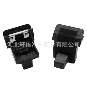 Xuanyou Auto Parts Rear Bumper Side <b>Bracket</b> Clips 85222-0M00A For Nissan Infiniti Sylphy Teana <b>Plastic</b> Replacement - Product Image 1
