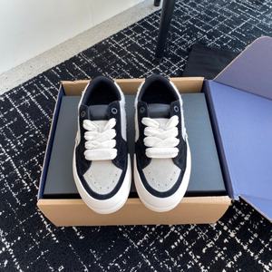 Chaussures de skate décontractées pour hommes, style rétro, dessus en filet vieilli, respirantes, bout fermé, design brodé - Product Image 5