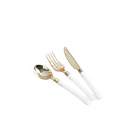 Offre Spéciale – Assiettes de Présentation Modernes et Durables en Plastique Transparent Perlé avec Bord Doré, Façonnées à la Main, Écologiques, de Luxe, 7/10 Pouces, Motif Fruits