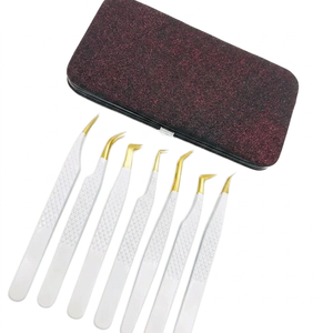 Estuche magnético de piel sintética PU de color ROJO de alta calidad TEEJAY para pinzas de pestañas, caja organizadora magnética para pinzas 89654 - Product Image 4