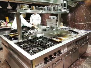 Plaque chauffante électrique <span class=keywords><strong>de</strong></span> <span class=keywords><strong>comptoir</strong></span> commerciale avec cuisinière à 6 feux 13.8kW <span class=keywords><strong>Comptoir</strong></span> <span class=keywords><strong>de</strong></span> <span class=keywords><strong>chef</strong></span> à 6 brûleurs Nouvel équipement <span class=keywords><strong>de</strong></span> cuisson - Product Image 4