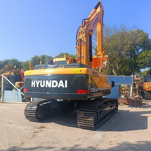 Excavadora Hyundai 220LC-9S de 22 toneladas con cazo de excavación de 0.8m³ de capacidad, equipo pesado usado, pocas horas de trabajo, 1 año de garantía - Product Image 5