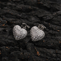 Nouvel arrivage Hiphop de boucles d'oreilles pendantes en forme de cœur en zircon cubique pour femmes et hommes rappeurs conception de bijoux unique