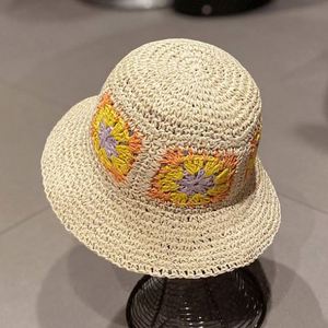 Wholesale Handmade Floral Fisherman's <b>Hat</b> <b>Straw</b> <b>Hat</b> Women Summer Outing Shade Crochet <b>Straw</b> Bucket <b>Hats</b> - Product Image 4