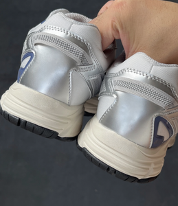 <span class=keywords><strong>Scarpe</strong></span> Sportive di Lusso per <span class=keywords><strong>Uomo</strong></span> e Donna Saucny Oni 9, <span class=keywords><strong>Scarpe</strong></span> da Corsa Outdoor con Assorbimento degli Urti, Resistenti all'Usura, Suola Spessa, Argento - Product Image 3