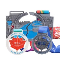 Médaille de sport personnalisée en métal émaillé plaqué or, avec découpe 3D, pour marathon, avec ruban, logo personnalisé