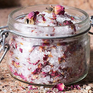 Óleo essencial de eucalipto vegano restaura a vitalidade muscular Sal do Himalaia relaxa o corpo Sal de banho de ervas com etiqueta personalizada - Product Image 6