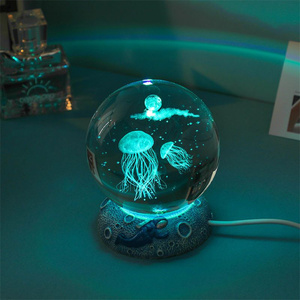 Bola <span class=keywords><strong>de</strong></span> cristal luminosa tallada internamente en 3D, luz nocturna creativa, decoración Led, ballena espacial, Luna, lámpara <span class=keywords><strong>de</strong></span> regalo <span class=keywords><strong>de</strong></span> cumpleaños - Product Image 2