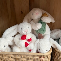 Jellcatt UK Weiches Weißes Bashful Bunny Plüschtier mit Weihnachtszuckerstange, Weihnachts- und Erntedankgeschenk Gefüllter Hase