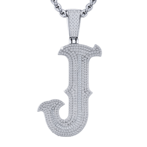 Collar con Colgante de Plata de Ley 925 Bañada en Oro Blanco con Número 18, Corte Brillante, Perla de Agua Dulce y Moissanita, Personalizado para Fiesta Hip Hop - Product Image 1