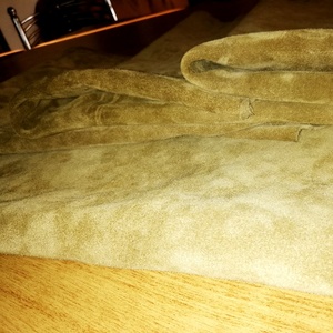 Cowhide Suede Leather Split Leather 0.8-2.2mm <b>Thickness</b> for Bags Shoes Gloves Belts Jackets Customized Products - Product Image 1